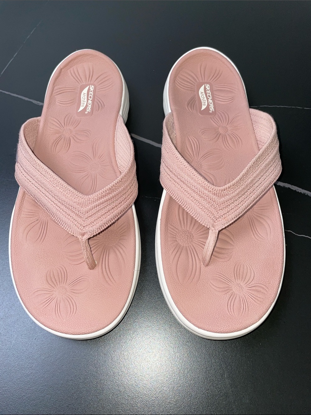 SKECHERS ARCH FIT RADIANCE THONG SANDALS FTL-09-098